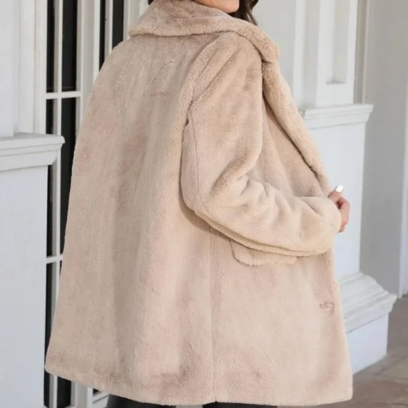 Luxe Vegan Fur Button Oversized Jacket Coat - Picture 11 of 14